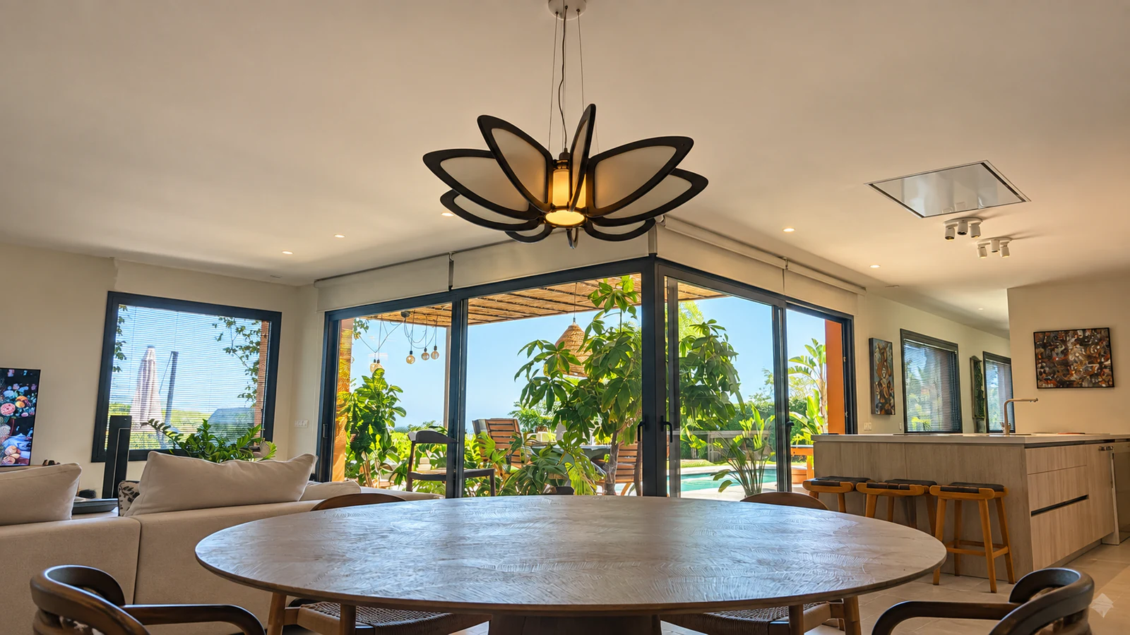 Lotus — OMA Light Design