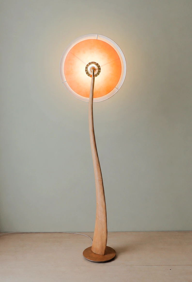 Madame Swo Pie Mediano — OMA Light Design